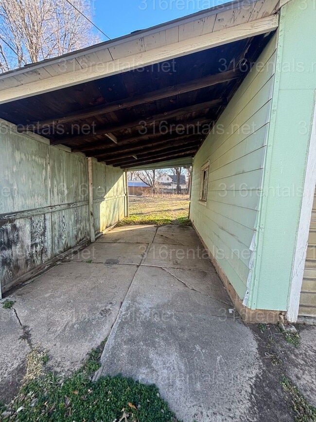 Building Photo - 510 N Taylor St