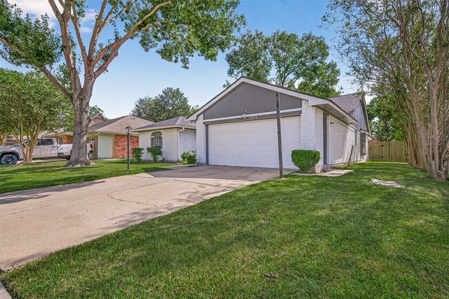 Photo - 16355 Sierra Grande Dr House