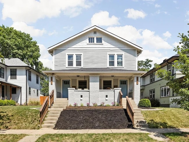 Building Photo - 3847 N Park Ave
