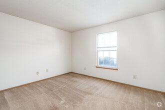1 BR, 1 BA - 750SF - Bedroom - Waterford Pointe