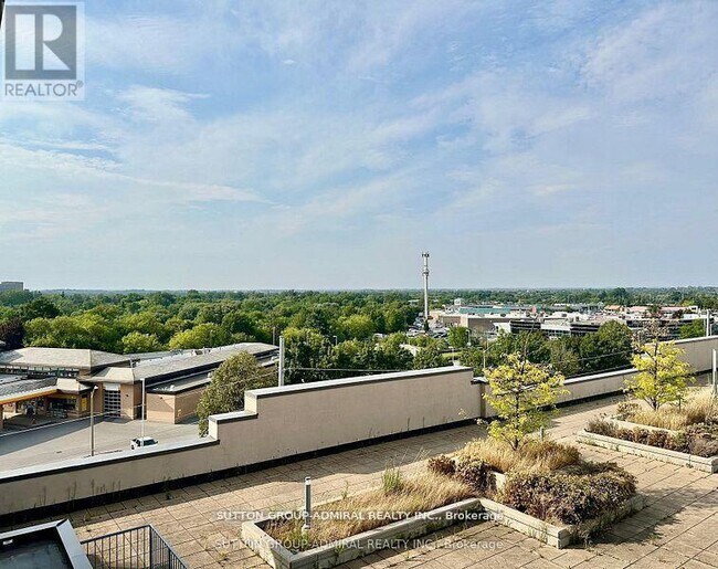 Photo du bâtiment - 8323 Kennedy Rd