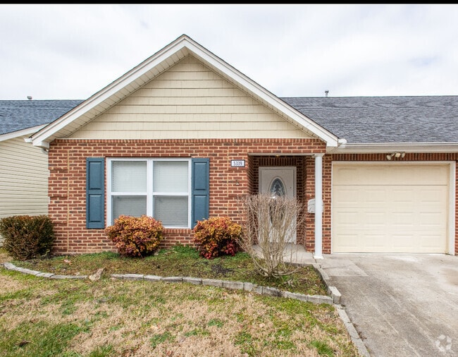 Building Photo - 5339 Avery Woods Ln