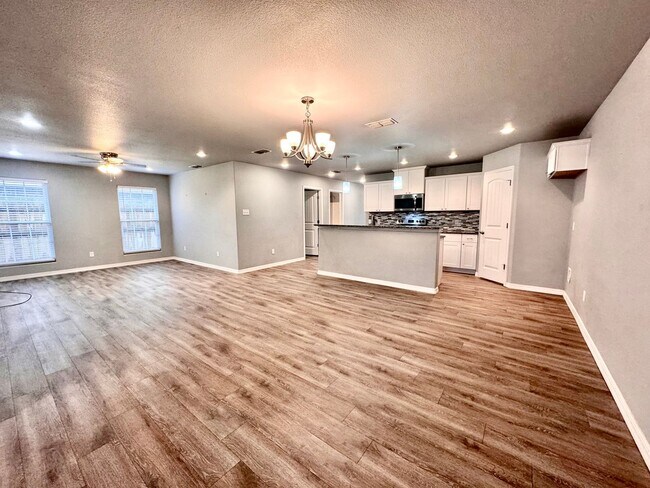 Foto del edificio - 1302 N Clinton Ave