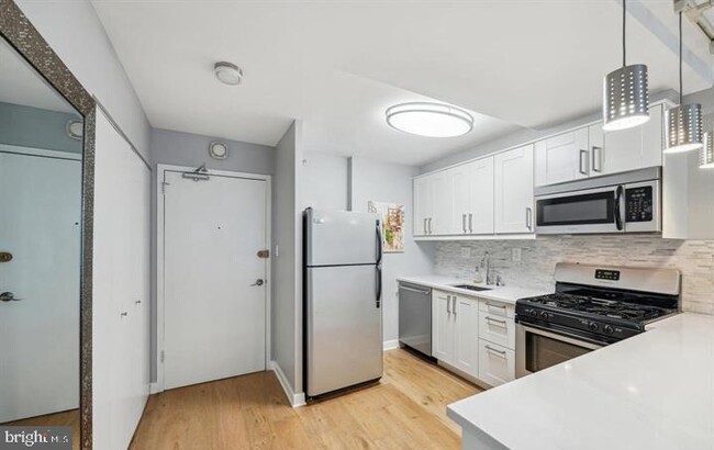 Foto del edificio - 1101 3rd St SW