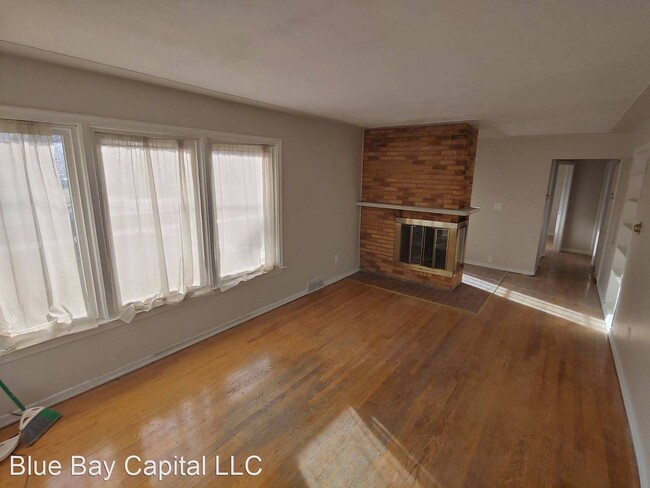 Building Photo - 3 br, 1.5 bath House - 3043 Clyde Park Ave SW