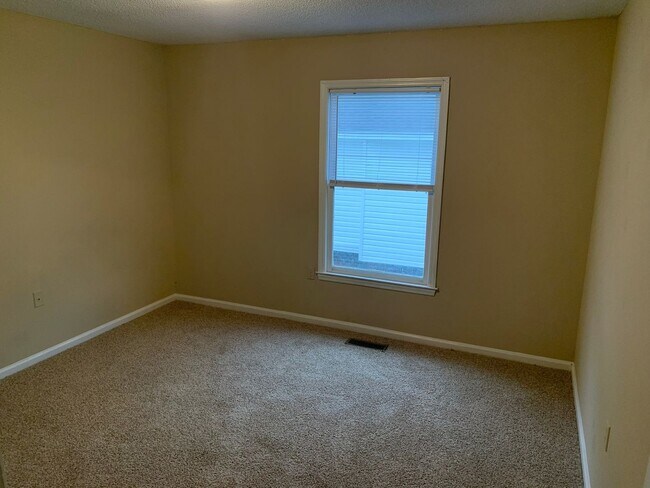 Building Photo - 230 Lanier Drive #251