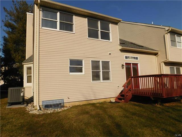 Building Photo - 168 Ridings Cir