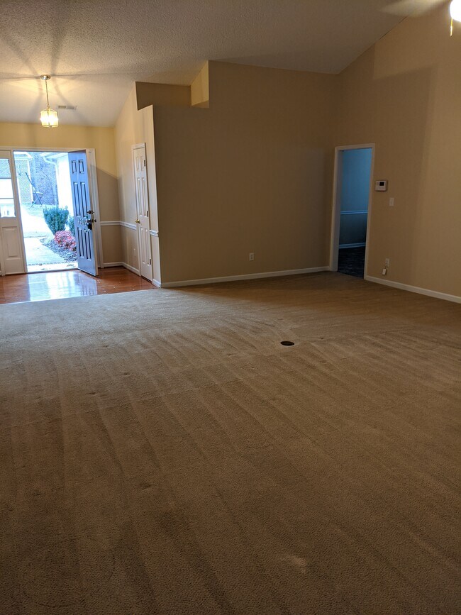 Foto del edificio - 4502 Camden Ridge Dr