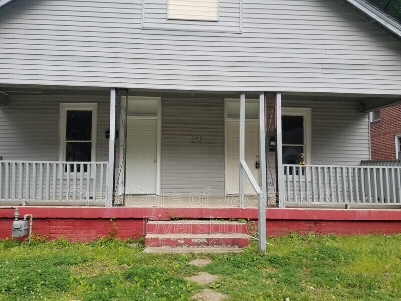 207 Pleasant St, Jackson, TN 38301 House for Rent in Jackson, TN