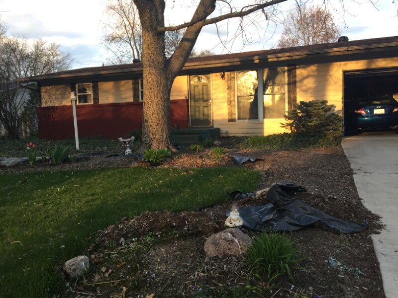 Foto principal - 2216 Delaware Dr