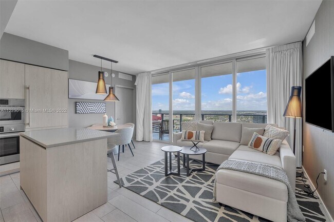 Foto del edificio - 4010 S Ocean Dr
