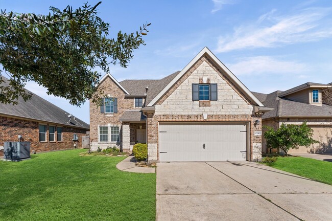 Building Photo - 13310 Cypress Palms Court