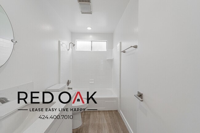 Foto del edificio - 4815 St Charles Pl