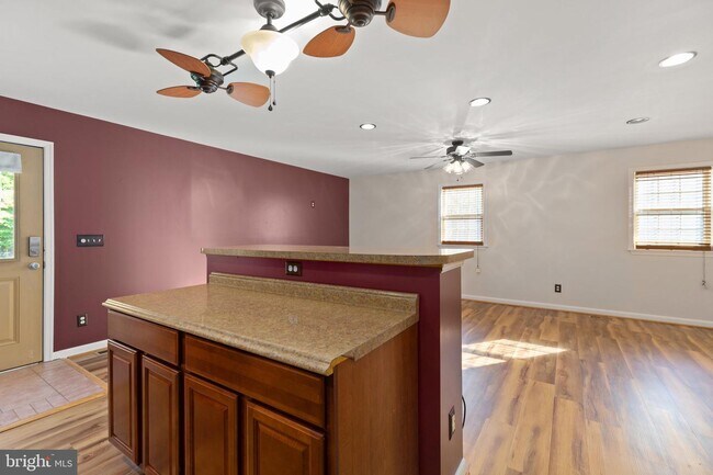 Building Photo - 8314 Old Mill Ln