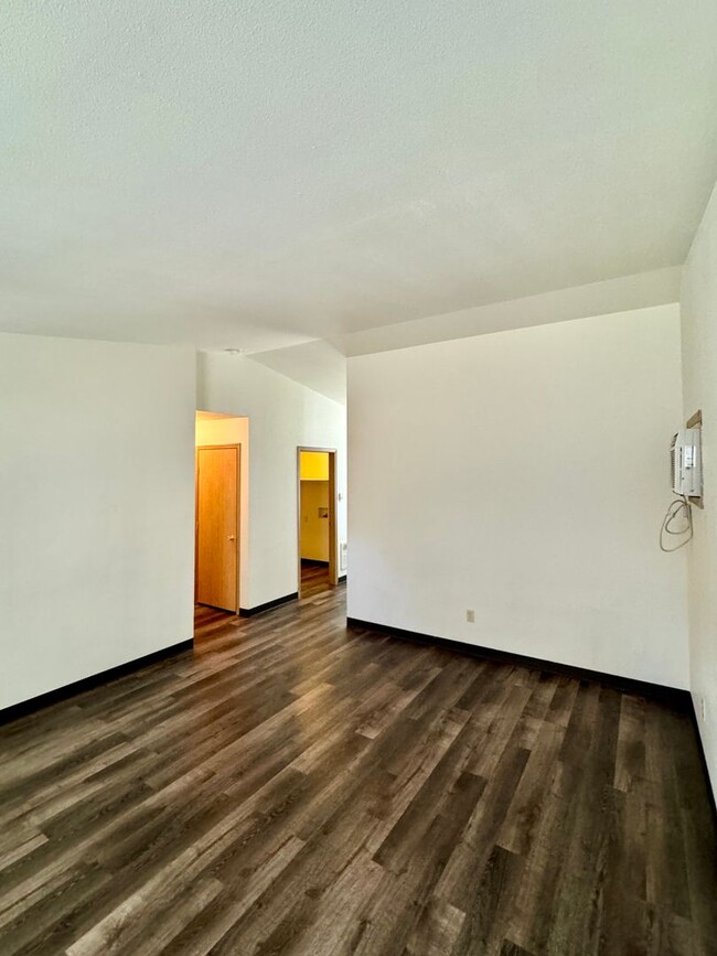 Foto del edificio - 2911 Castlevale Rd