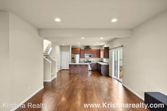Foto del edificio - 3 br, 2.5 bath House - 7270 NW Abigail Ter