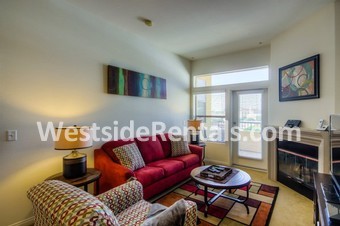 Foto principal - 1060 Glendon Ave