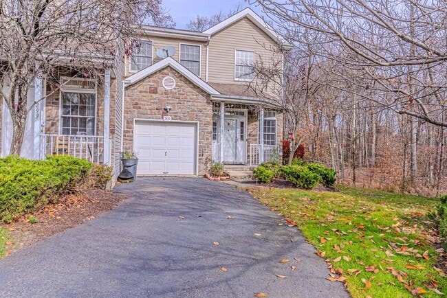 Photo - 305 Raymound Blvd Townhome