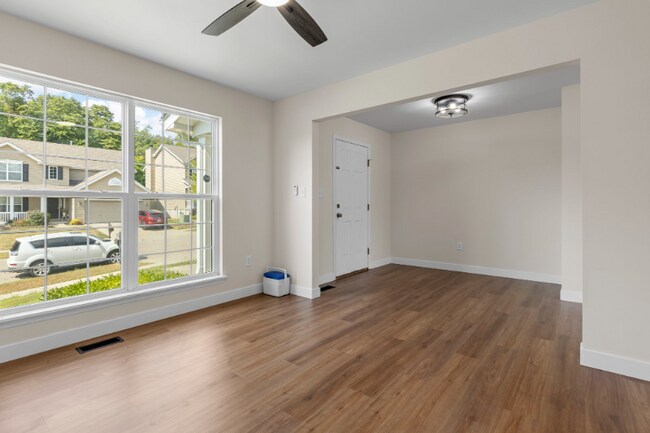 Building Photo - 11256 Tea Olive Dr