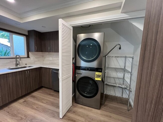 Foto del edificio - For Rent – Remodeled 2-Bedroom Condo in Citrus Heights