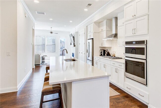 Foto del edificio - 2365 Brissett Ln