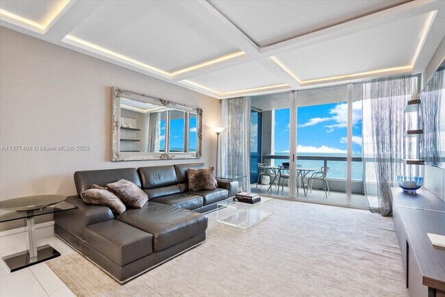 Building Photo - 6899 Collins Ave
