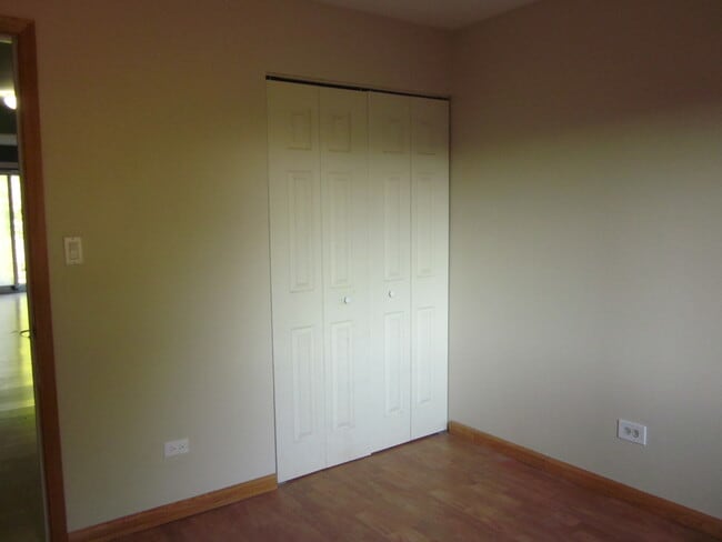 Foto del edificio - 1785 W Algonquin Rd