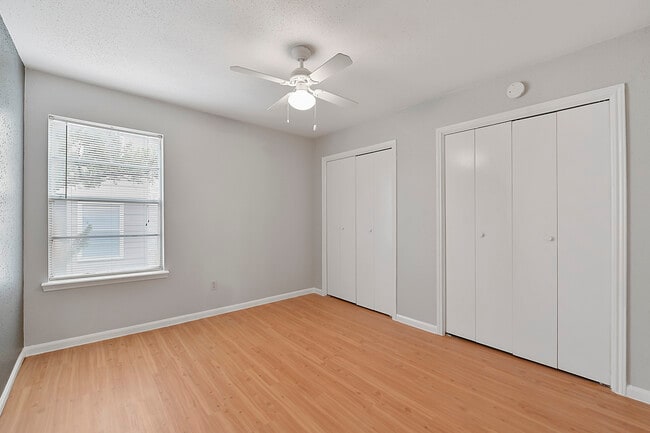 Building Photo - Cedar Creek Apartments