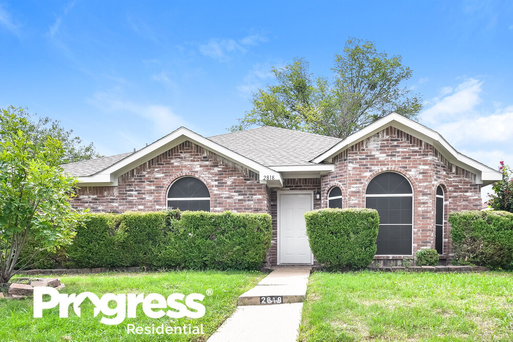 2818 St Thomas Ln, Lancaster, TX 75146 House Rental in Lancaster, TX