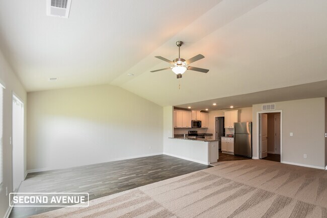 Building Photo - 639 Wild Tulip Ct
