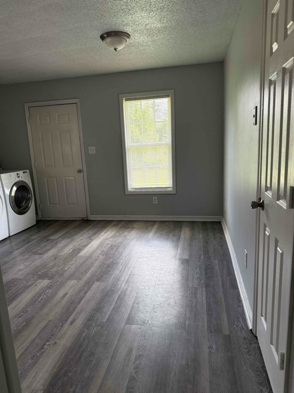 Building Photo - 125 Baileys Park Ln