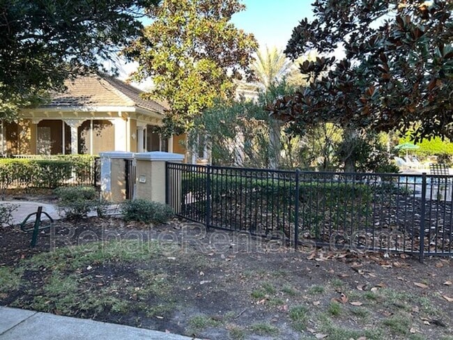 Photo - 10075 Gate Pkwy N Apartment