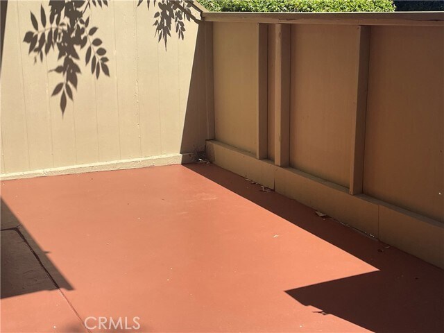 Foto del edificio - 1430 W Badillo St