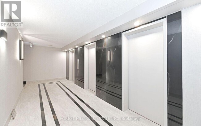 Photo du bâtiment - 3000 Bathurst St