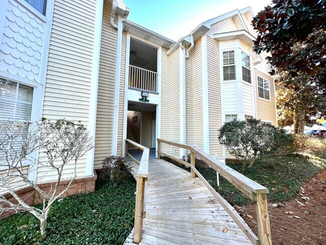 Building Photo - 1501 Partin Dr N