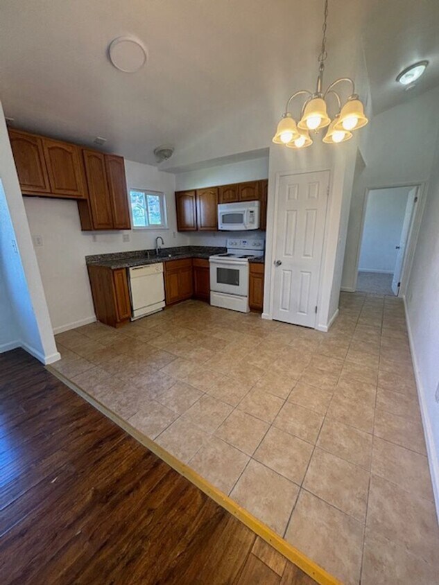 Foto del edificio - 8290 MacArthur Blvd