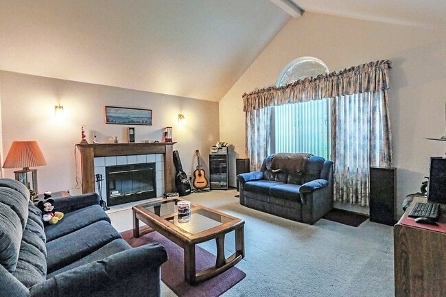 Foto del edificio - 10279 SE Grandview St