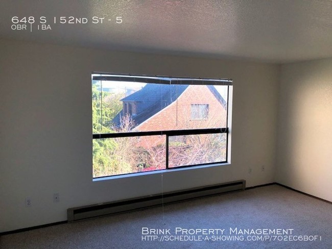 Building Photo - Nice Studio Apartment, Great Location!