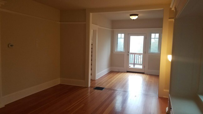 Foto del edificio - 3738 SW Patton Rd