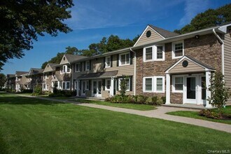 Building Photo - 216 Tudor Ln