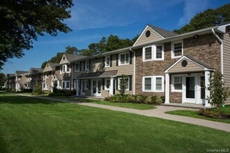 Building Photo - 216 Tudor Ln