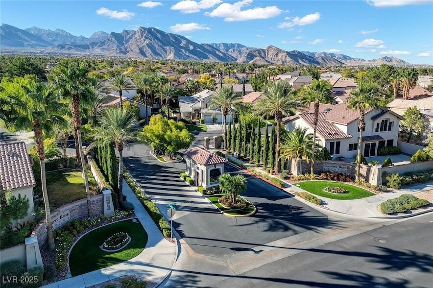 Foto principal - 9704 Cameo Rose Ln