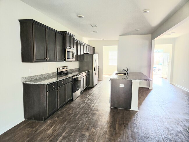 Building Photo - 418 Blue Elderberry Run
