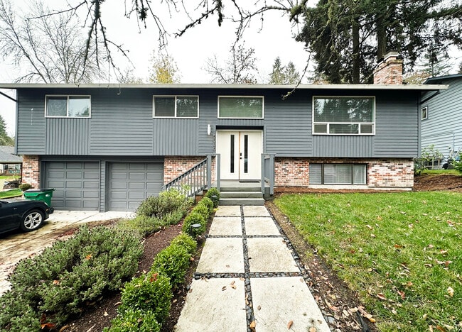 Building Photo - 15030 SW 150th Ct