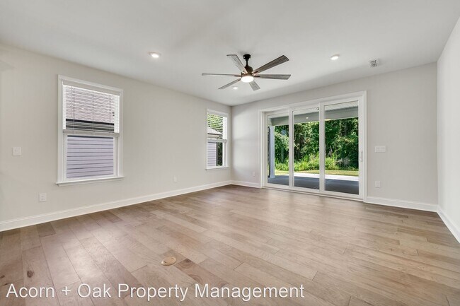 Building Photo - 3 br, 3 bath House - 2101 Bigleaf Maple Run