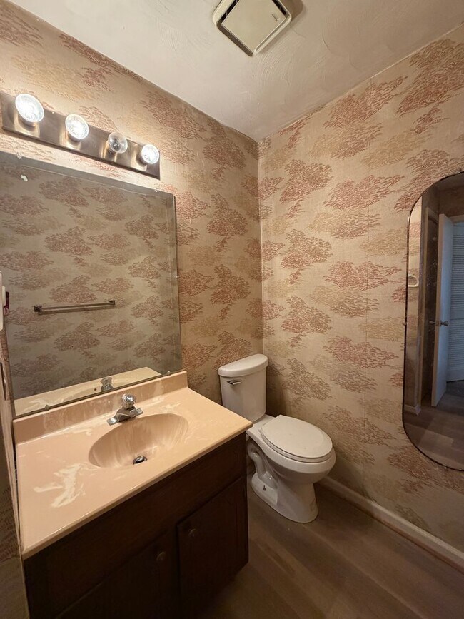 Foto del edificio - Roanoke County Duplex