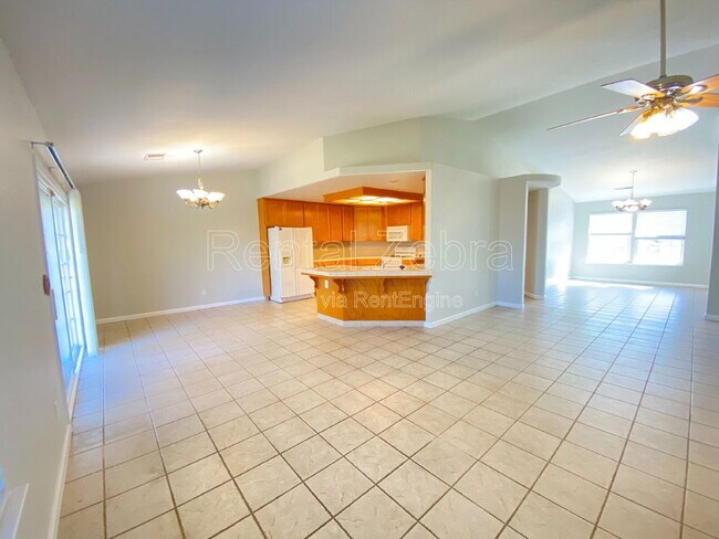 Foto del edificio - 1239 El Portal Dr