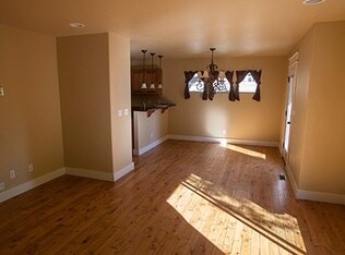 Building Photo - 2863 N 27th Ave