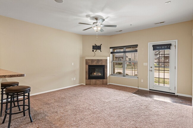 Building Photo - 414 Churchill Dr