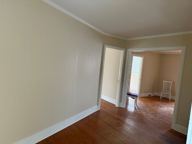 Building Photo - Lexington Office Space